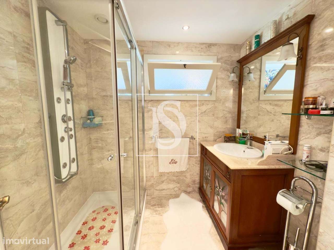 Moradia T7 com escritório-30