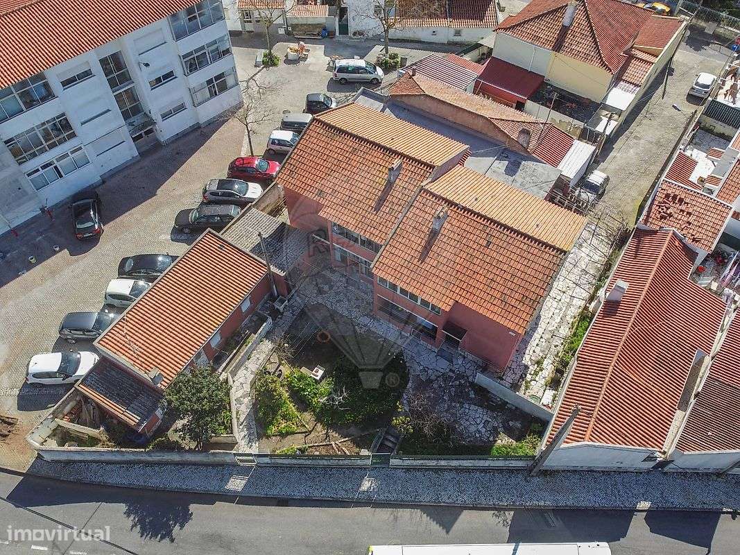 Moradia T8 para venda-4