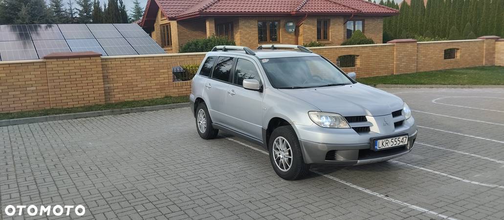 Mitsubishi Outlander 2.0 Comfort - 1