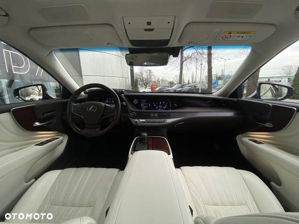 Lexus LS - 2