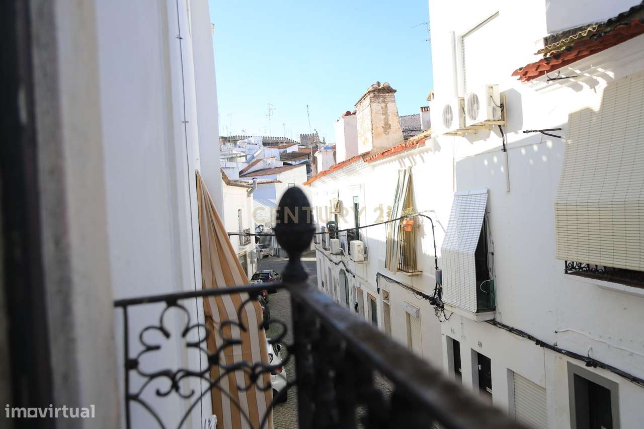 Oportunidade de Investimento – 2 Frações no Centro Histórico - Grande imagem: 1/22