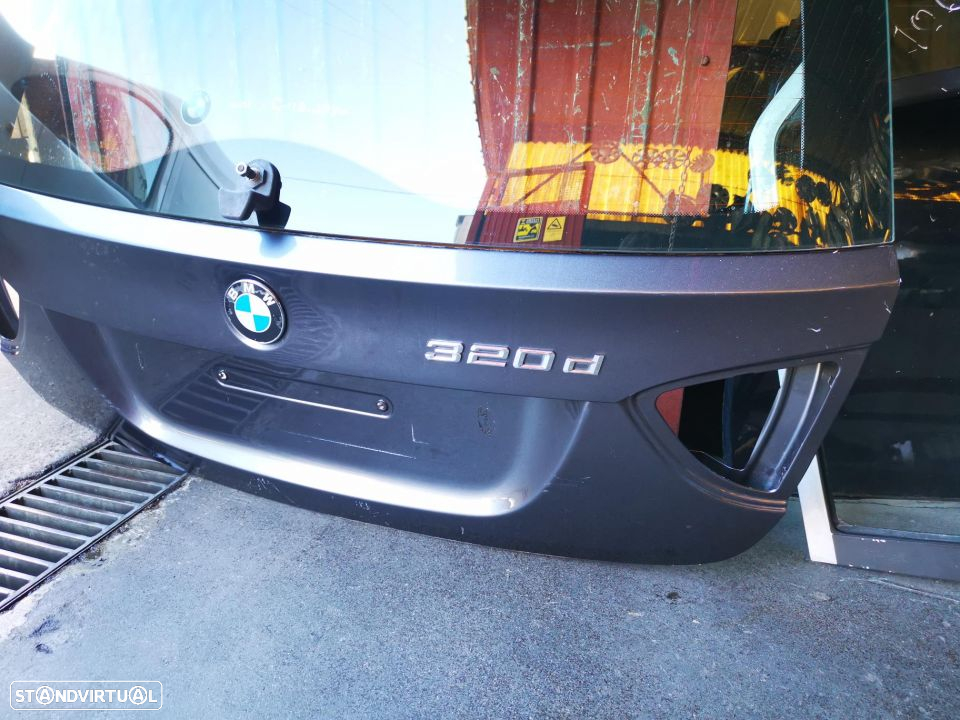 BMW E91 TAMPA MALA - M224 - 3