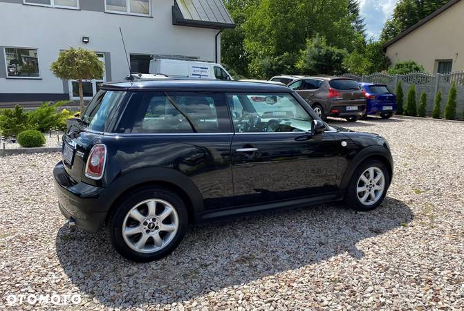 MINI ONE Standard - 7