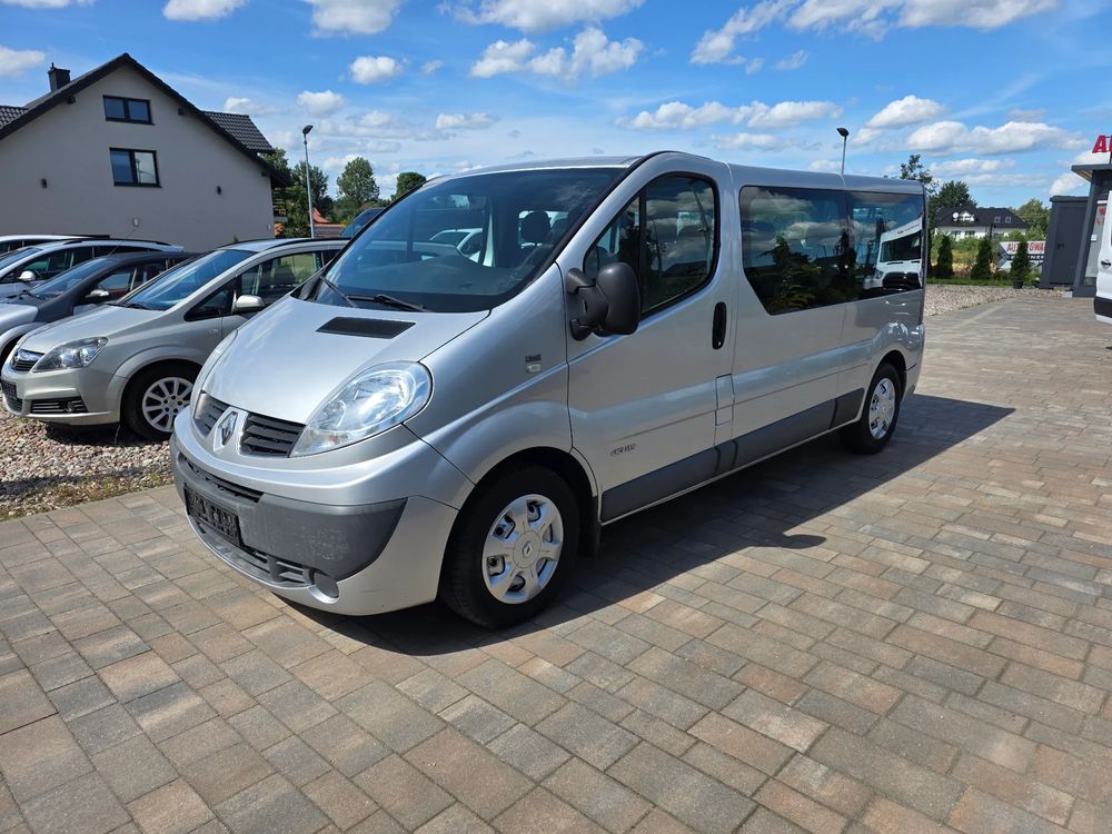 Renault Trafic II (2001-2014) Passenger Pack Clim 2012