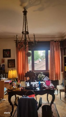 Resedinta cu 5 camere in centrul Bucurestiului-9