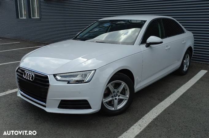 Audi A4 2.0 TDI S tronic - 1