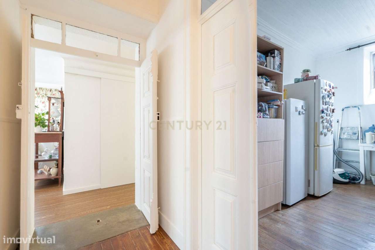 Fantástica Moradia em Serpins-27