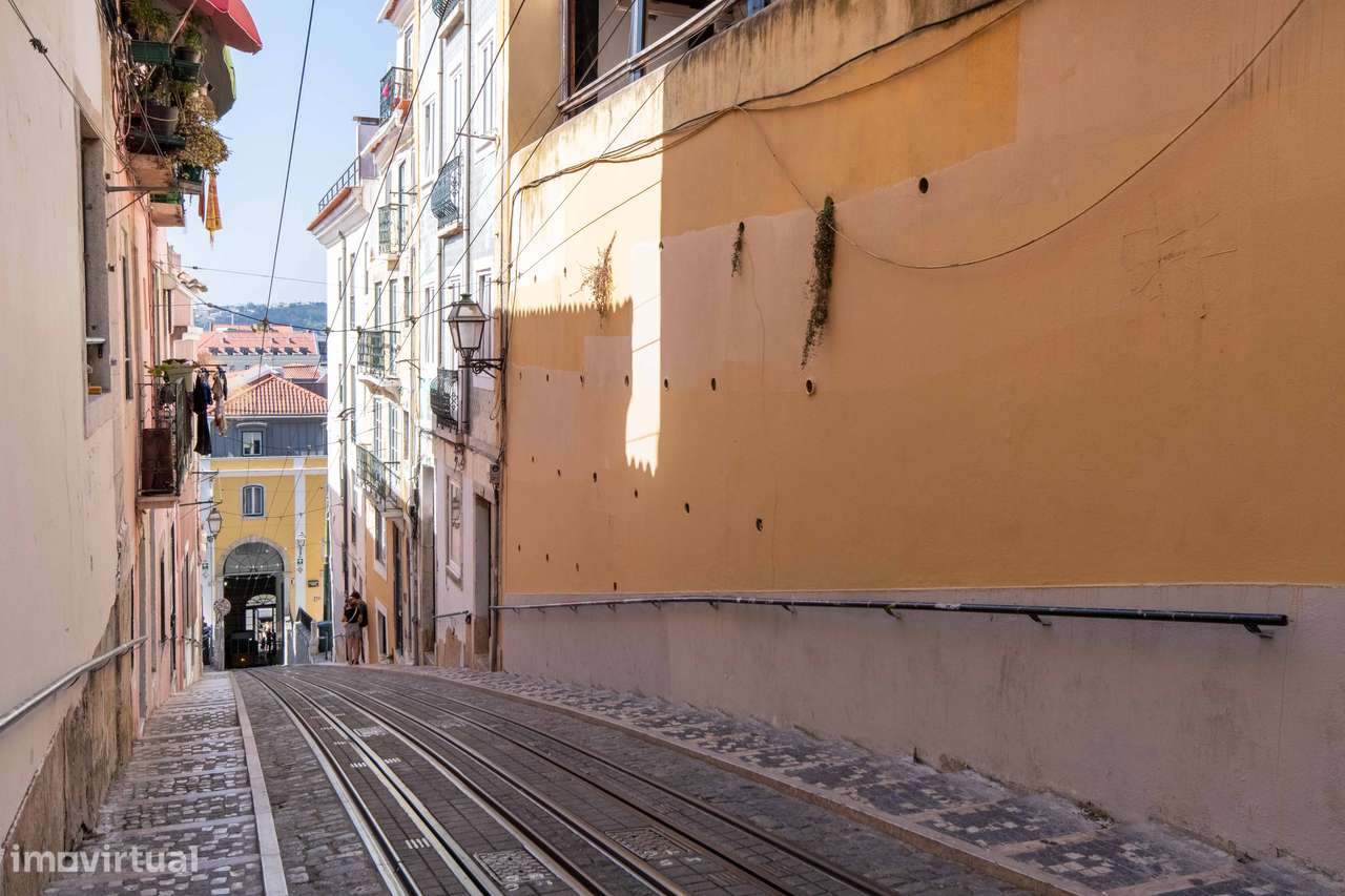 Charmoso apartamento T0 no icónico bairro da Bica, Chiado-12