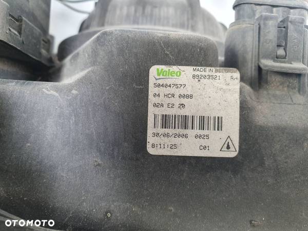 LAMPA PRAWA PRZÓD IVECO EUROCARGO 100E18 504047577 - 3