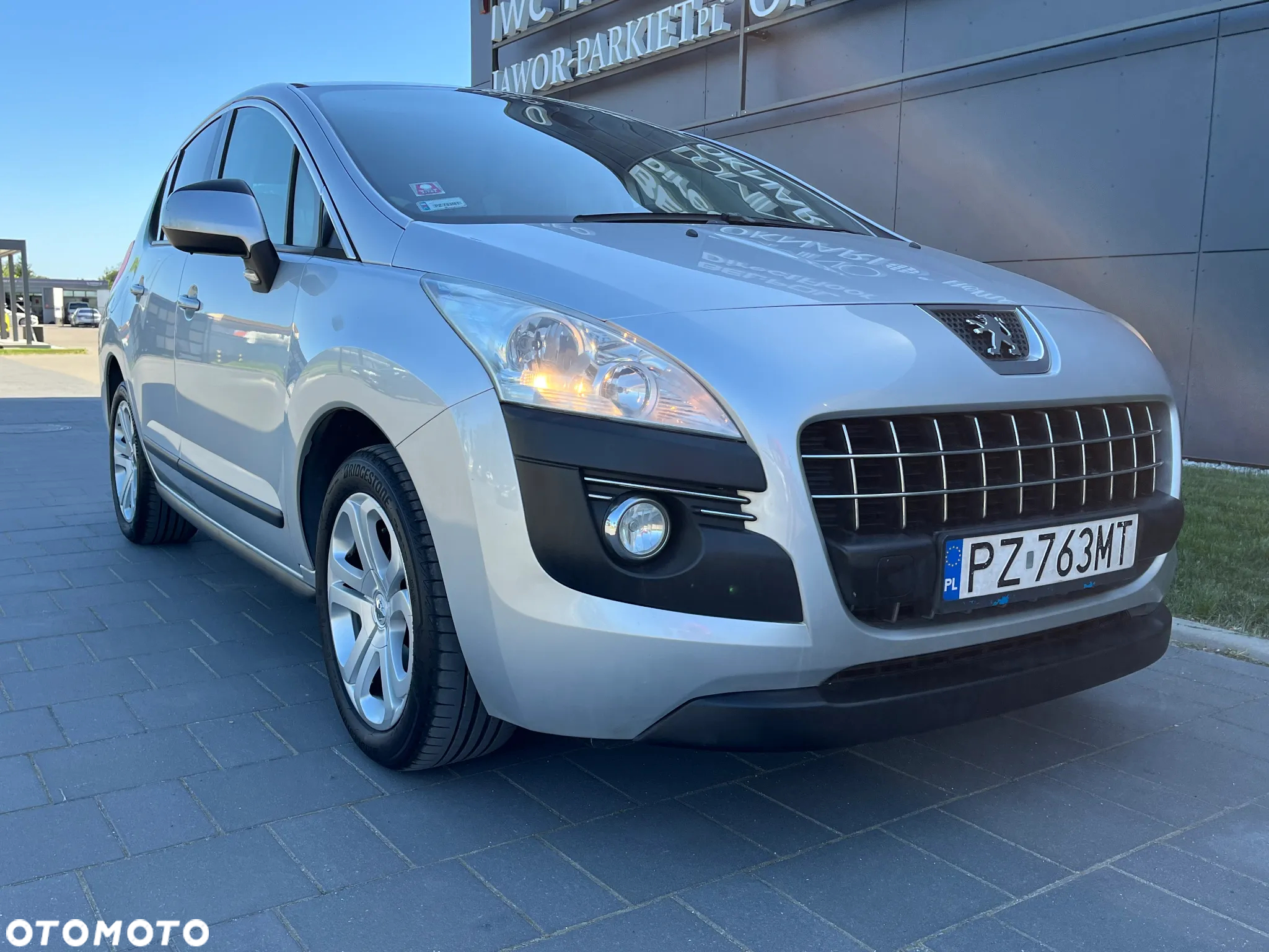 Peugeot 3008 1.6 HDi Trendy - 3