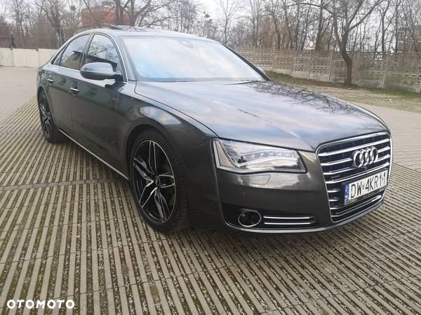 Audi A8 4.2 TDI Quattro - 2