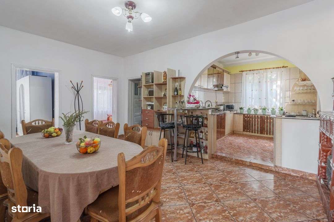 Casa spatioasa P+E, Santaul Mic com. Bors-7