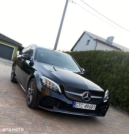 Mercedes-Benz Klasa C 220 d 4Matic T 9G-TRONIC AMG Line - 1