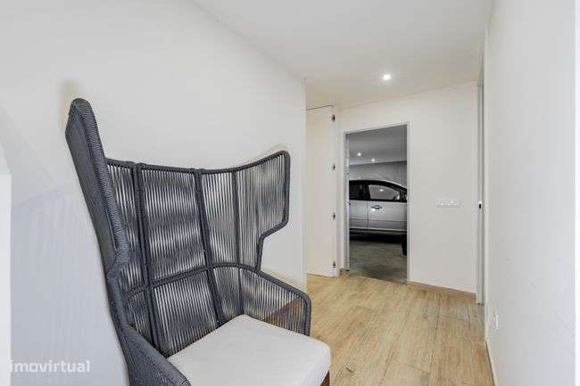 MORADIA GEMINADA T4+1, 4 Suites em PALMEIRA, BRAGA-29