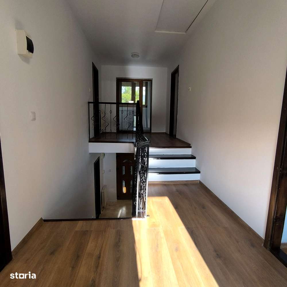 Vila de vanzare, 1070 mp teren, realizata in reg. proprie, COMISION 0%-7