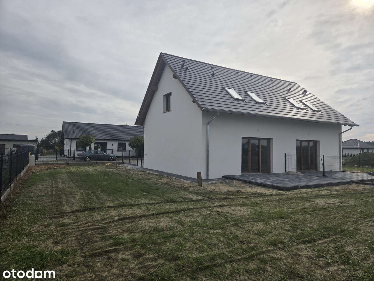 Nowy dom w spokojnej okolicy - Pełny obrazek: 5/20