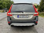 Volvo XC 70 D5 AWD Dynamic Summum - 4