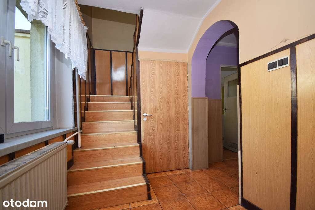 Ładny dom w Świętoszowicach ul. Mikulczycka-4