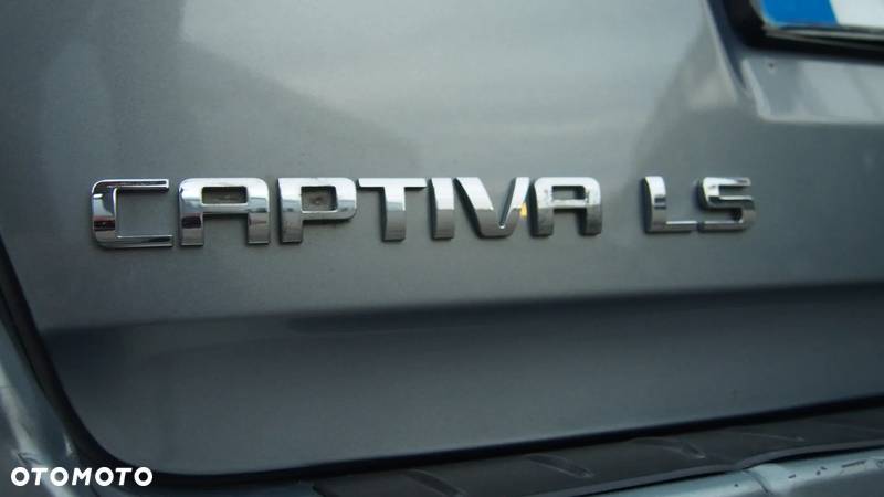 Chevrolet Captiva 2.4 2WD 7 Sitzer LS Family Edition - 25