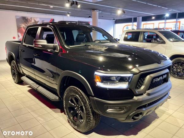 Dodge RAM 1500 5.7 4x4 - 2