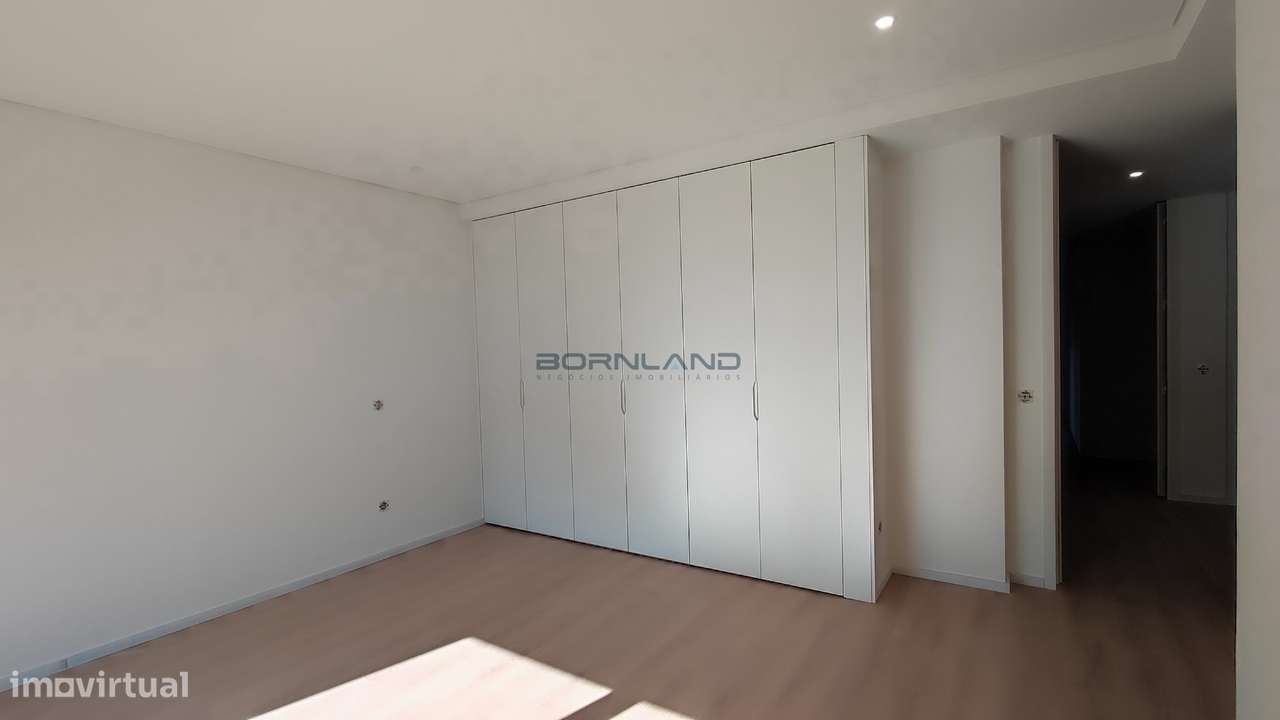 Moradia Geminada T4 - Pronta habitar-13