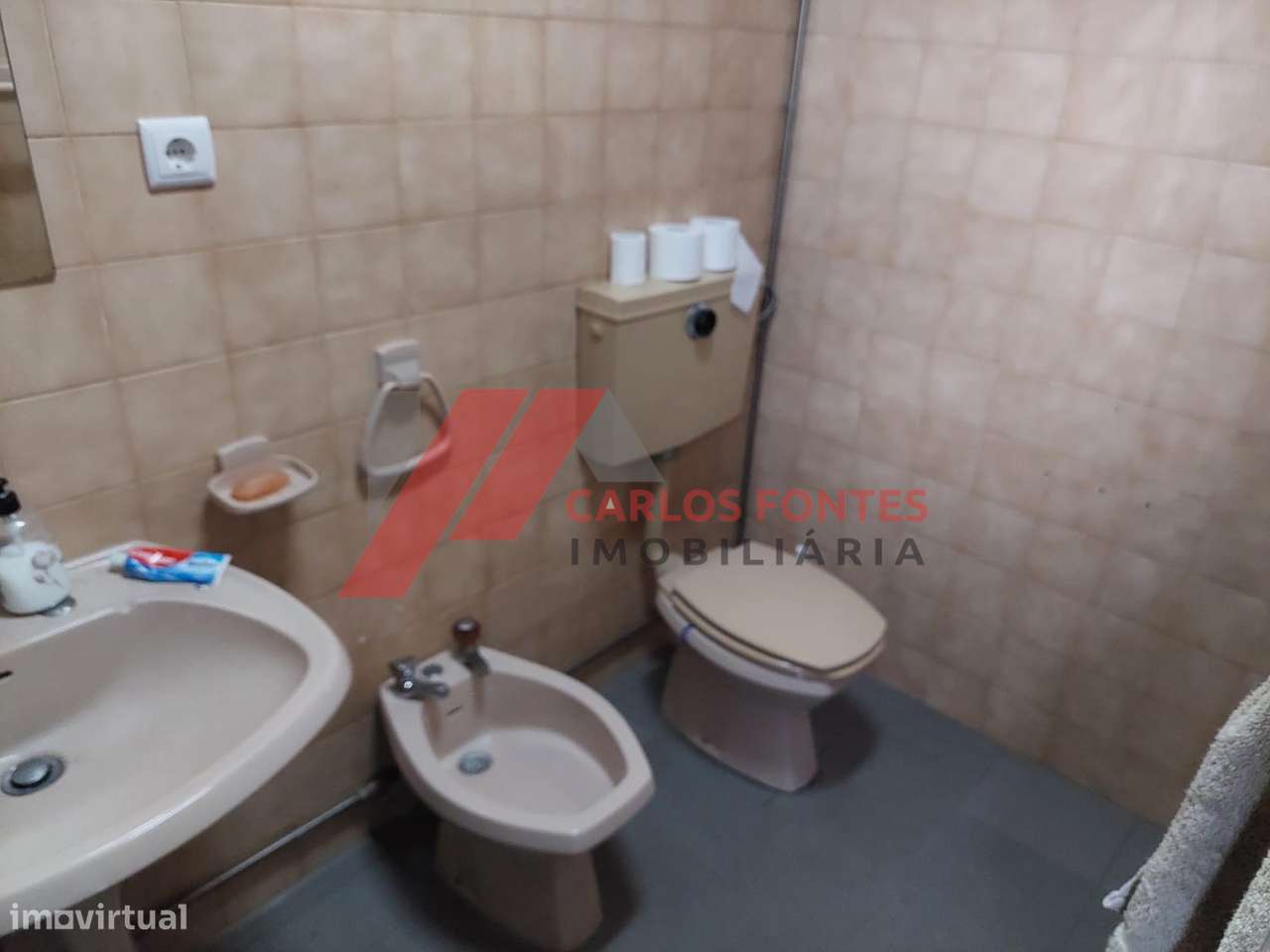 Armazém Arrendar na Cruz. - Grande imagem: 4/22