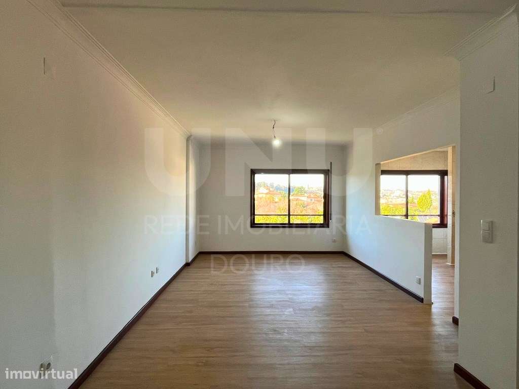 Apart. T2 Duplex Renovado | Oliveira do Douro, V.N. de Gaia-22