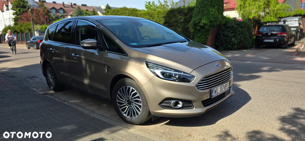 Ford S-Max 2.0 EcoBlue Titanium - 23