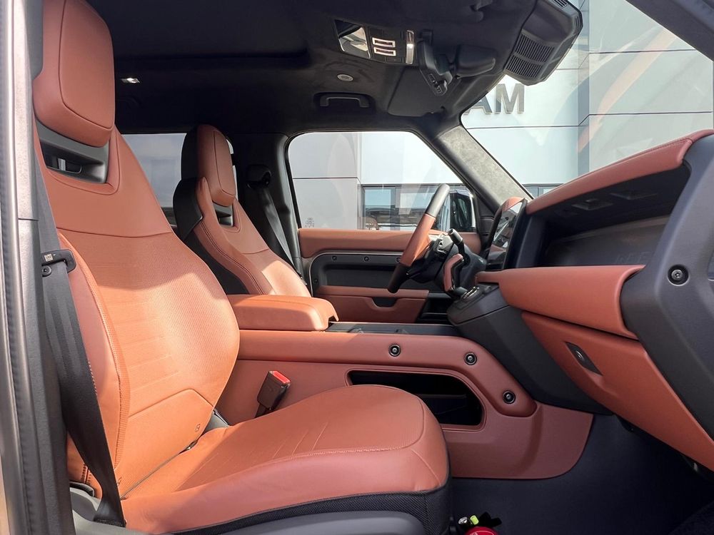 Land-Rover Defender 110 P635 Octa 635 KM — zdjęcie 4
