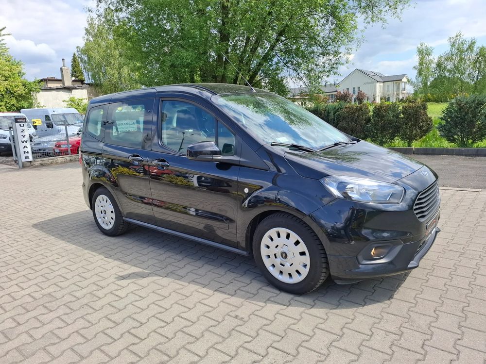 Ford Tourneo Courier 1.5 TDCi Trend 2020