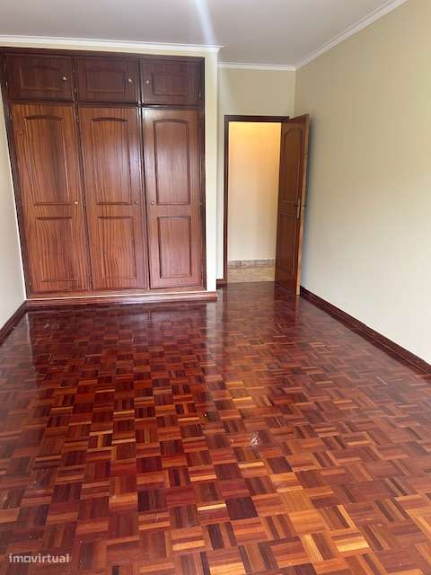 T2 -  garagem privada  junto centro cidade Leiria - Grande imagem: 4/10