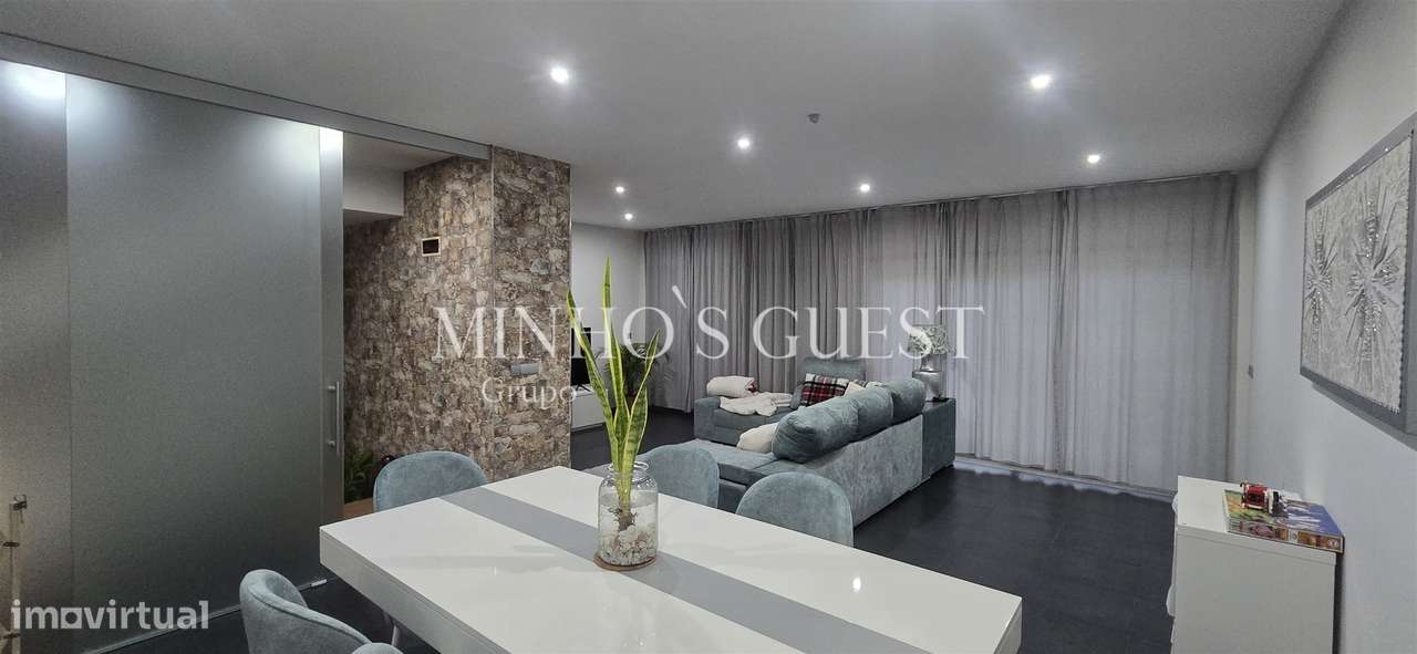 Moradia V3 c/ 1 Suite Closet, Mobilada e Equipada pronta a Habitar c/ - Grande imagem: 2/29