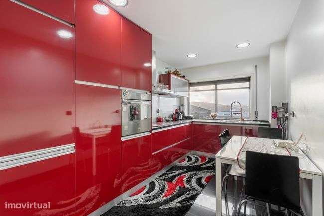 Apartamento T2 renovado, situado na freguesia de Real-6