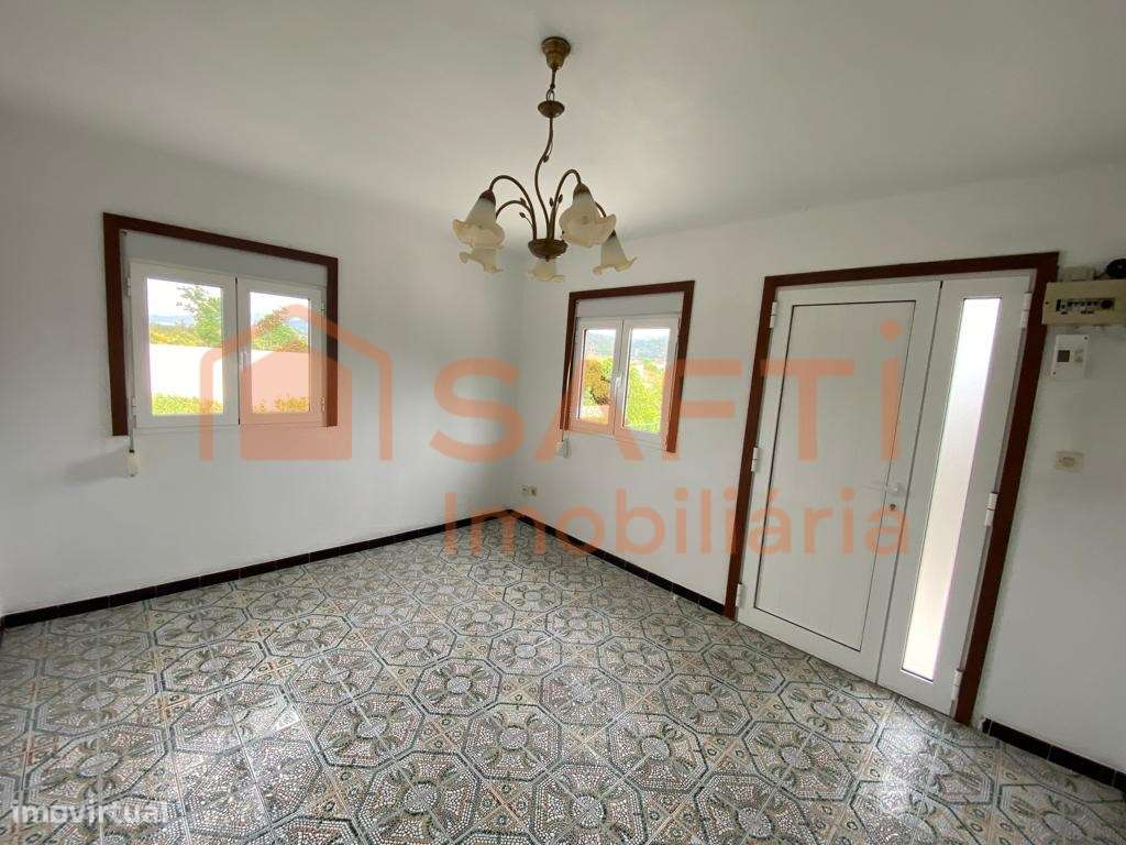 Moradia T5 - Grande imagem: 3/15