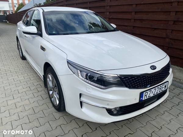 Kia Optima - 2