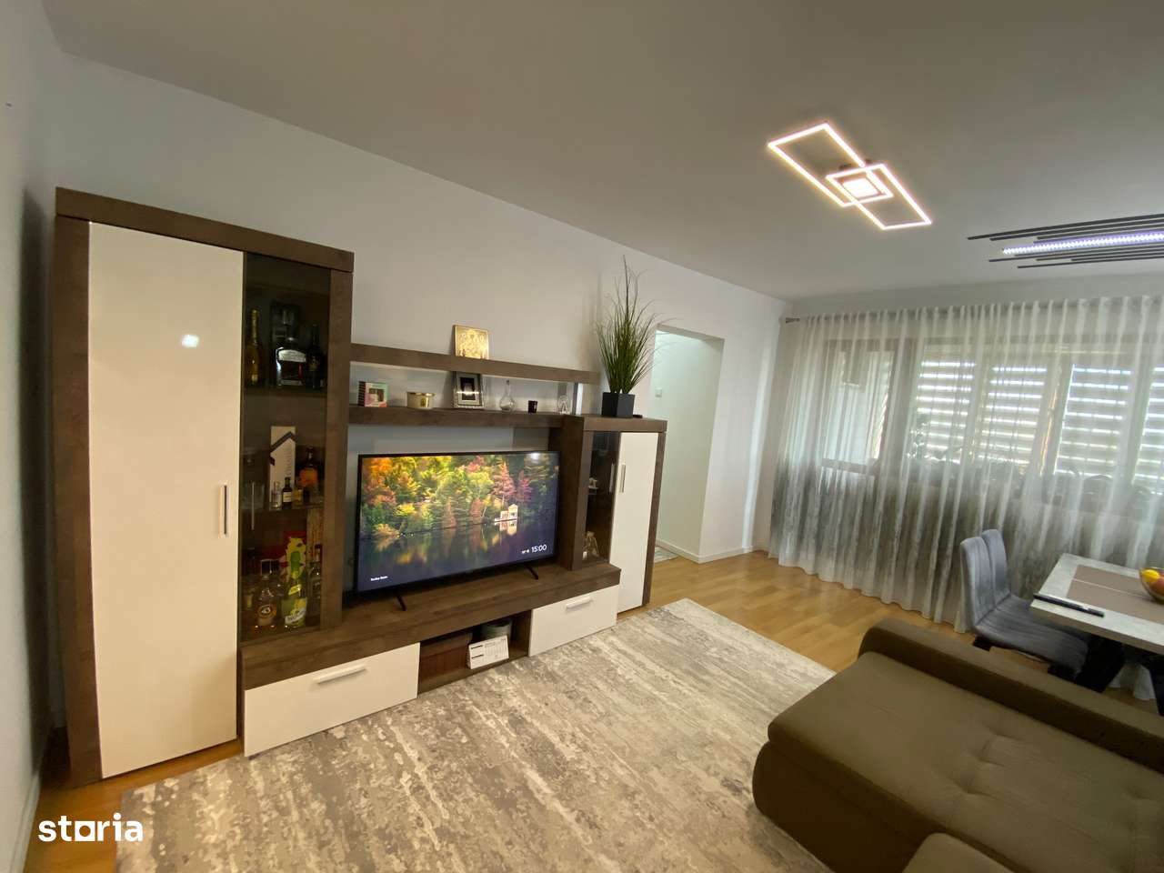 Apartament de 3 camere elegant, situat într-o zonă verde și liniștită - Imagine principală: 2/8