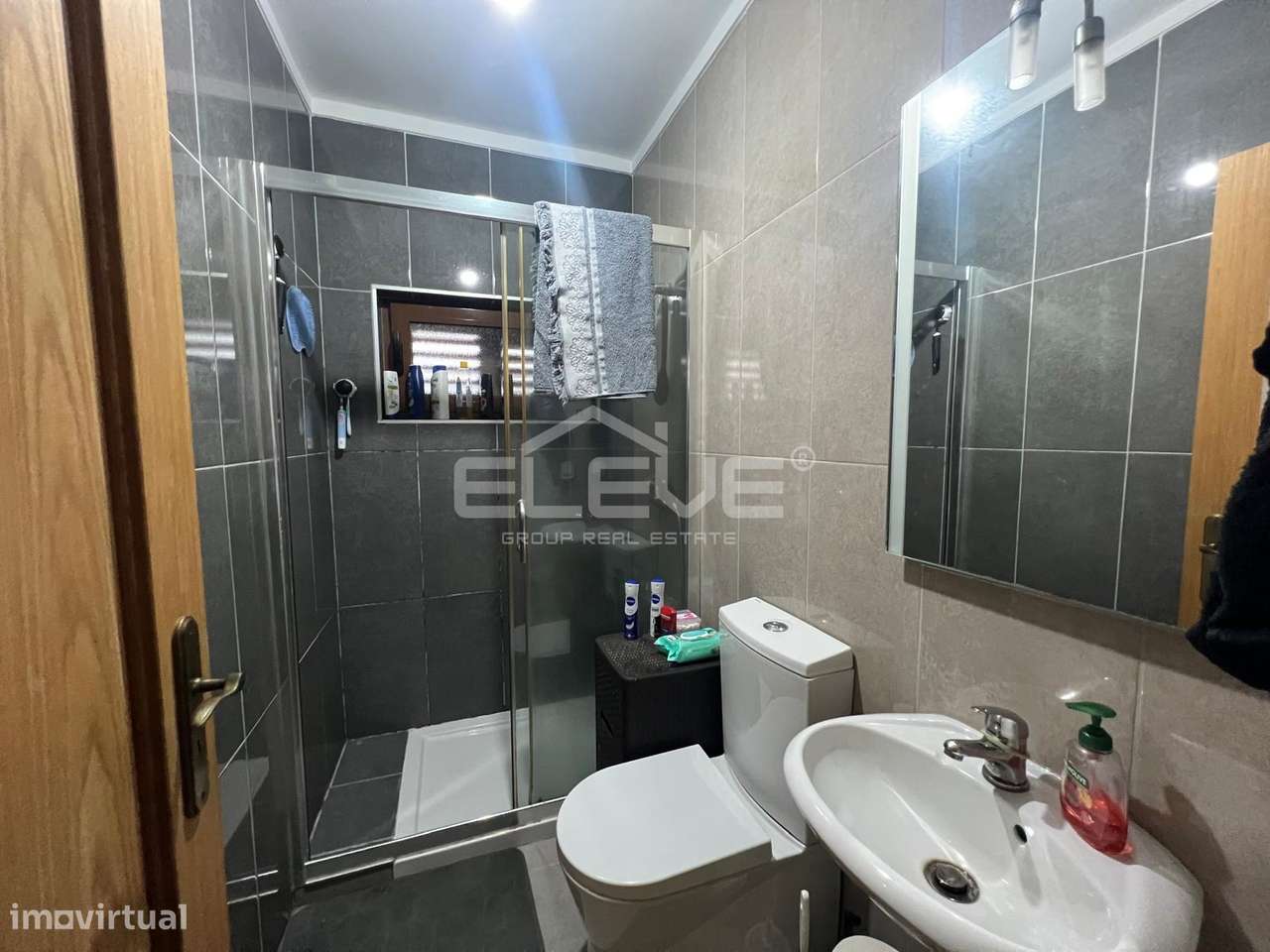 Excelente Moradia T3 Mondim Basto Renovada-10