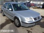 Volkswagen Bora 1.6/1.8 TDi 2000 para peças - 2