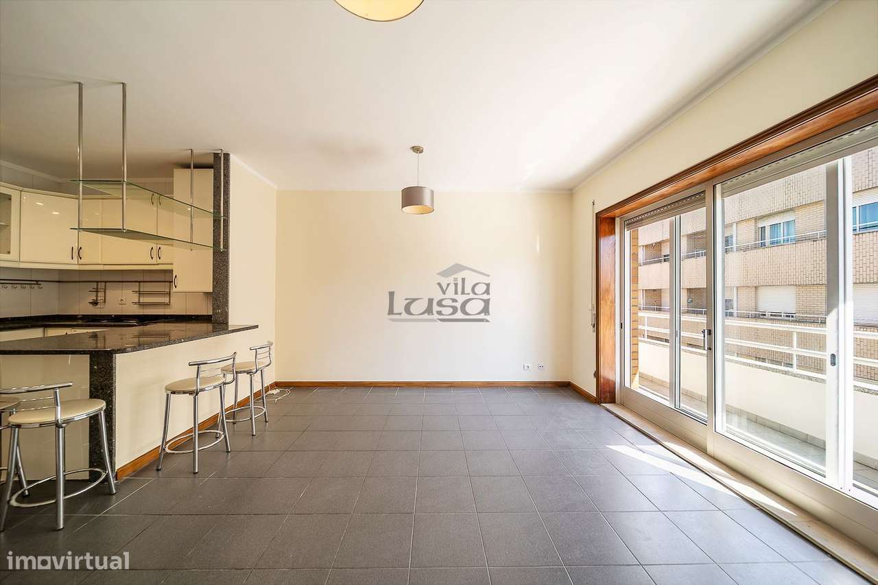 T2 em Seixezelo V.N. de Gaia. com lugar de garagem e arrumos.-8