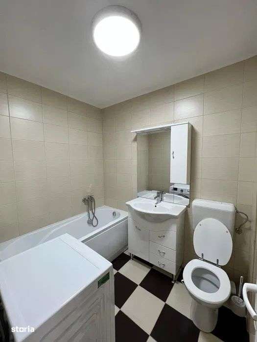 Apartament cu o camera, 40 mp, balcon, zona Florilor - Imagine principală: 5/6