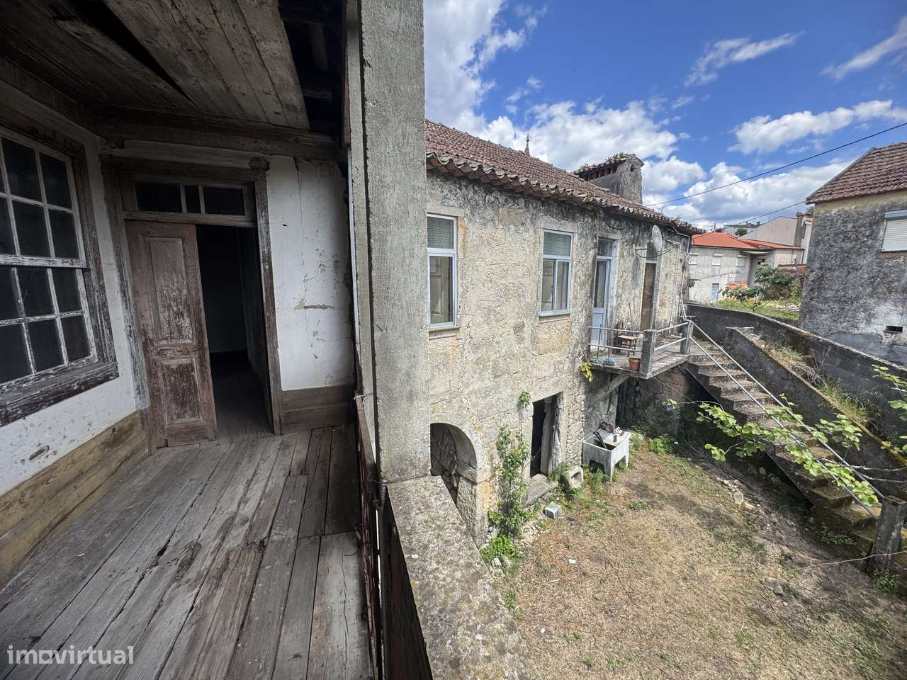 Moradia, granito p/recuperar – Oliveira de Frades-19