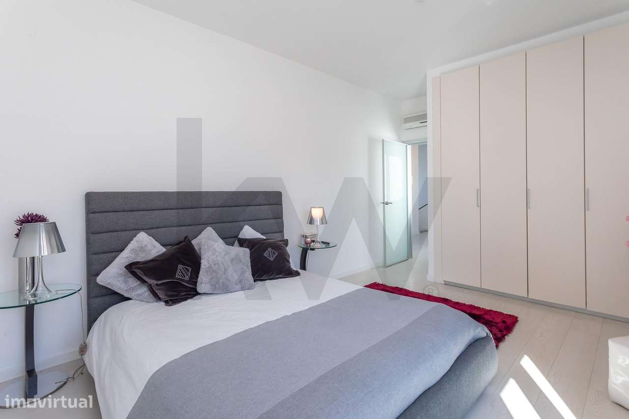 Moradia T3 com piscina, no Palmela Village-38