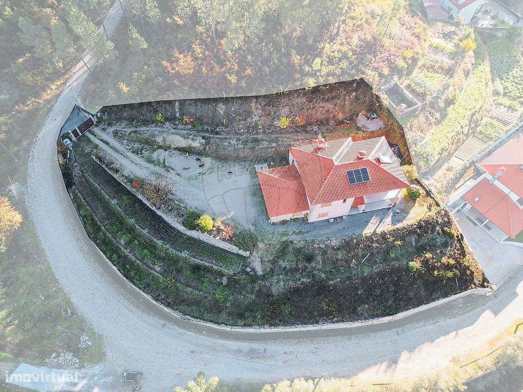 Moradia T4 para venda - Grande imagem: 2/26