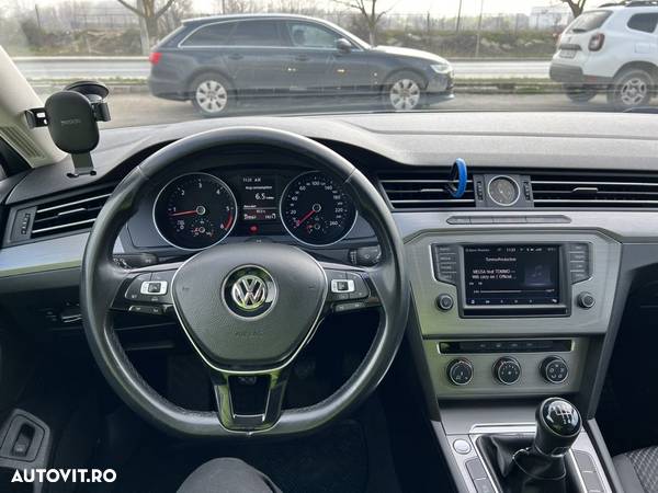 Volkswagen Passat Variant 1.6 TDI (BlueMotion Technology) Trendline - 13