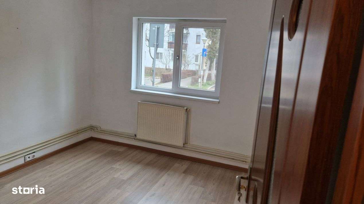 Apartament cu 3 camere decomandate,zona Manastur - Imagine principală: 4/9