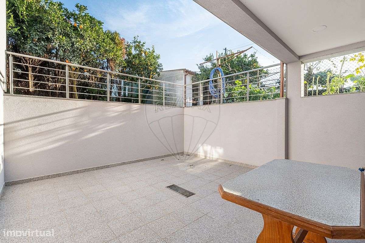 Moradia T5 para venda-11