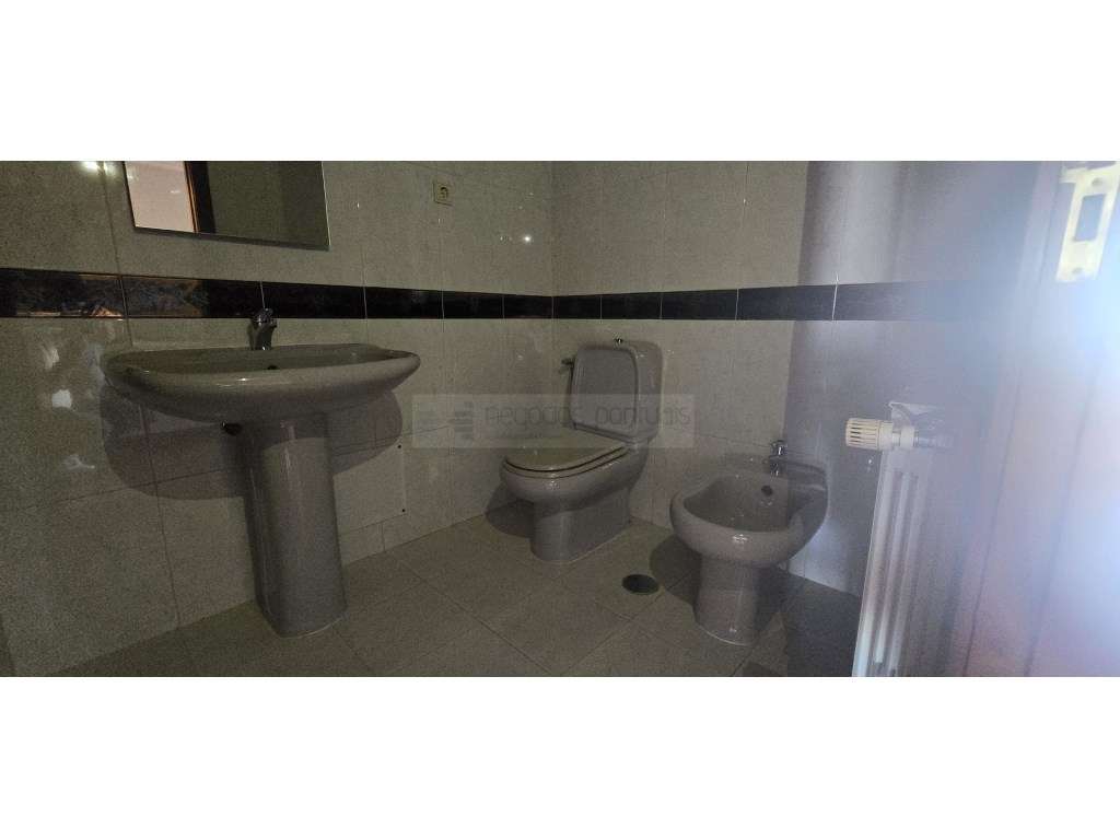 Excelente apartamento T5 Duplex-24