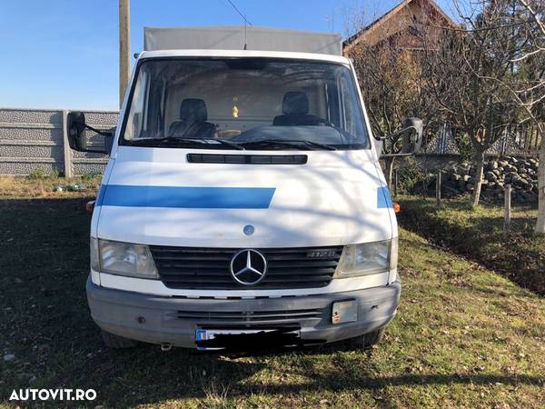 Mercedes-Benz Sprinter - 1