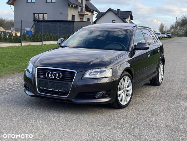 Audi A3 1.8 TFSI Sportback quattro Attraction - 1