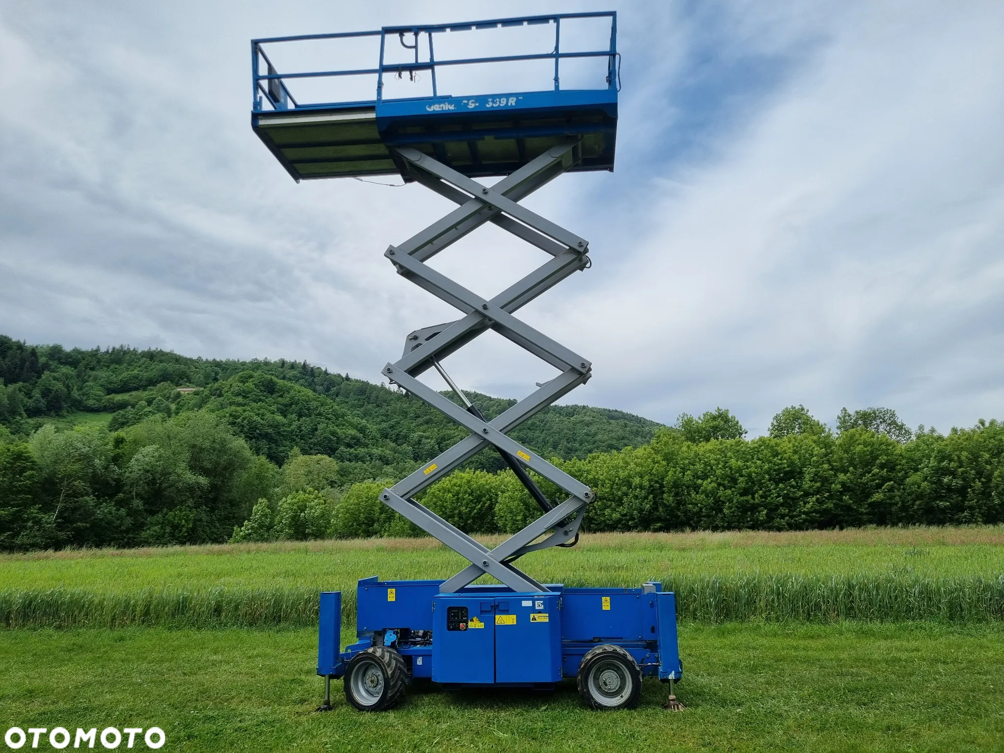 Genie 12m GS3369 ZWYŻKA Podnośnik Nożycowy silnik Kubota 4X4 2012r Z NORWEGI jak Nowa 1719 Mtg - 4